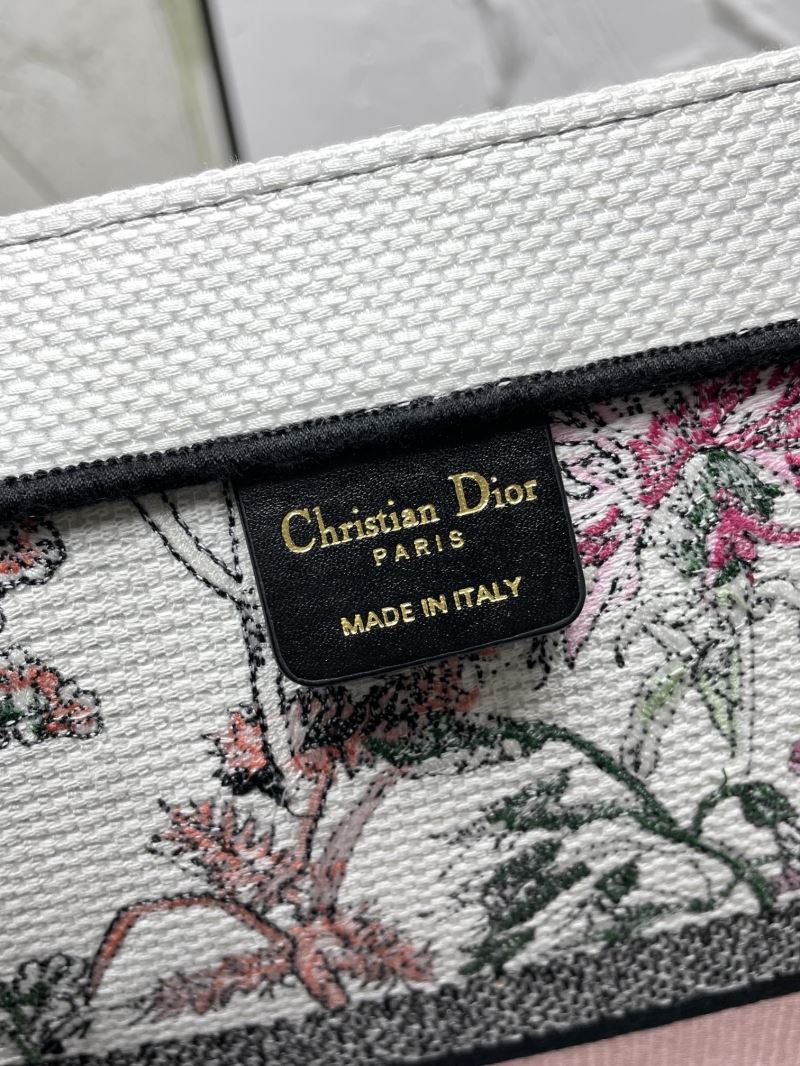 Christian Dior Shopping Bags